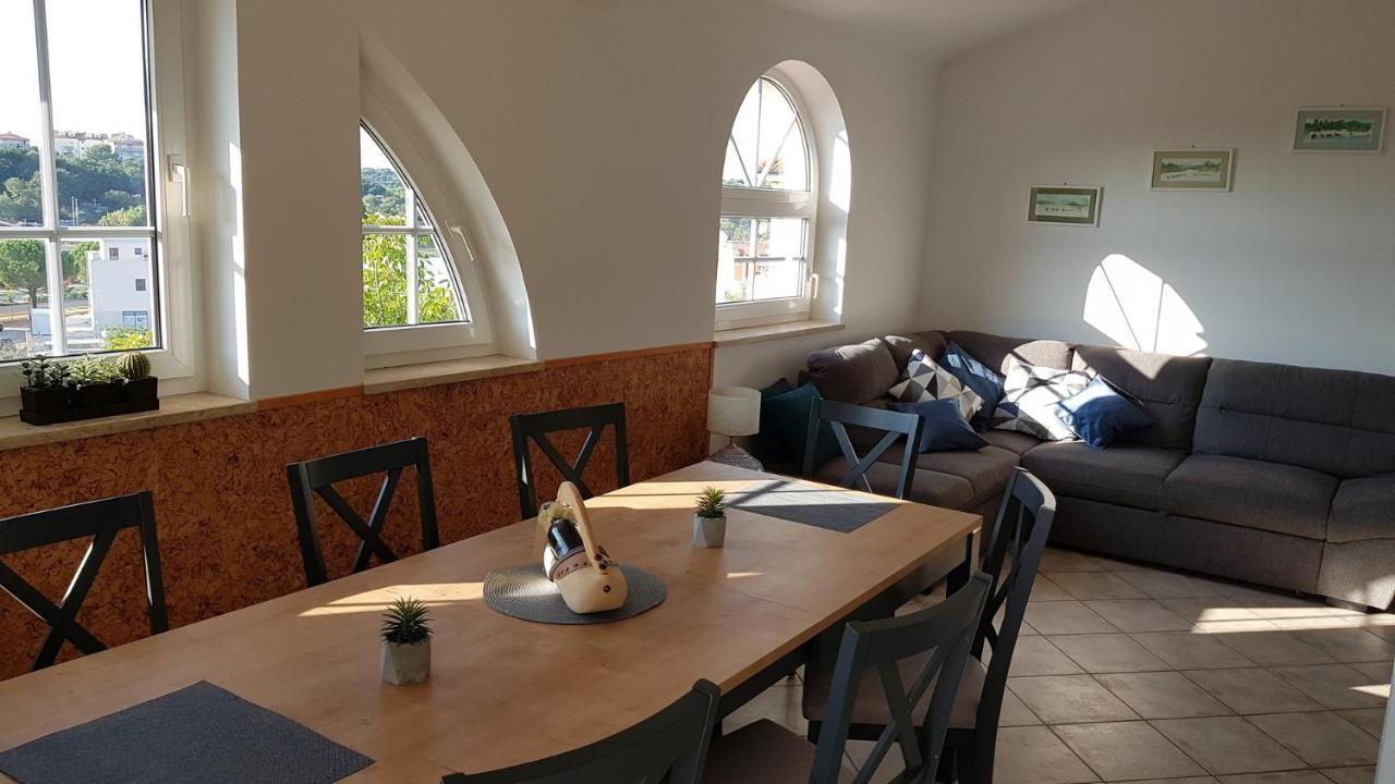 Pool Apartments 624 Πούλα Εξωτερικό φωτογραφία