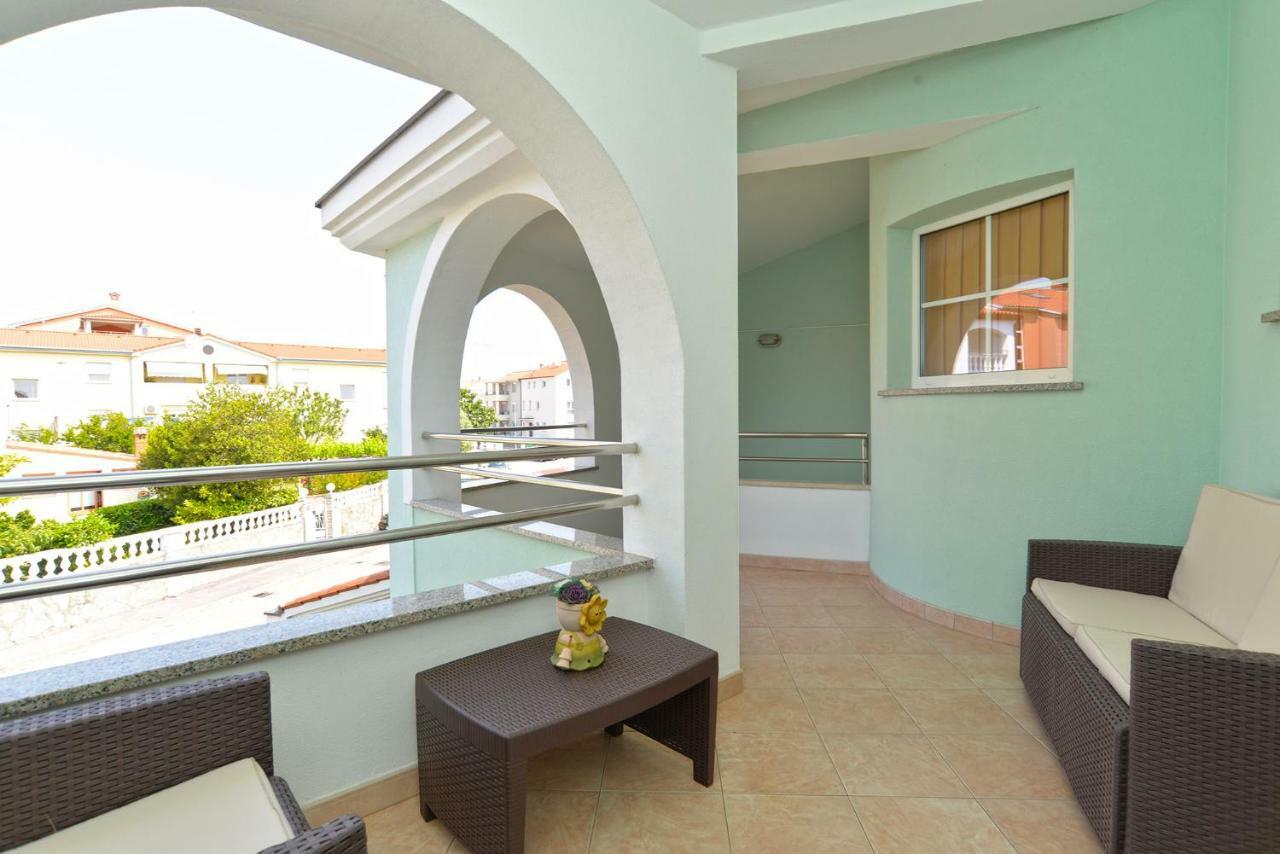 Pool Apartments 624 Πούλα Εξωτερικό φωτογραφία