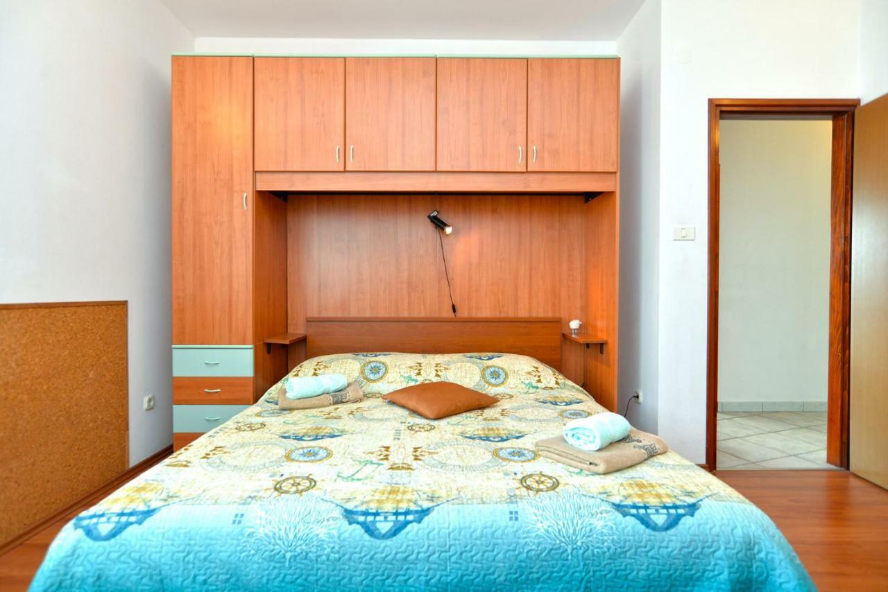 Pool Apartments 624 Πούλα Εξωτερικό φωτογραφία