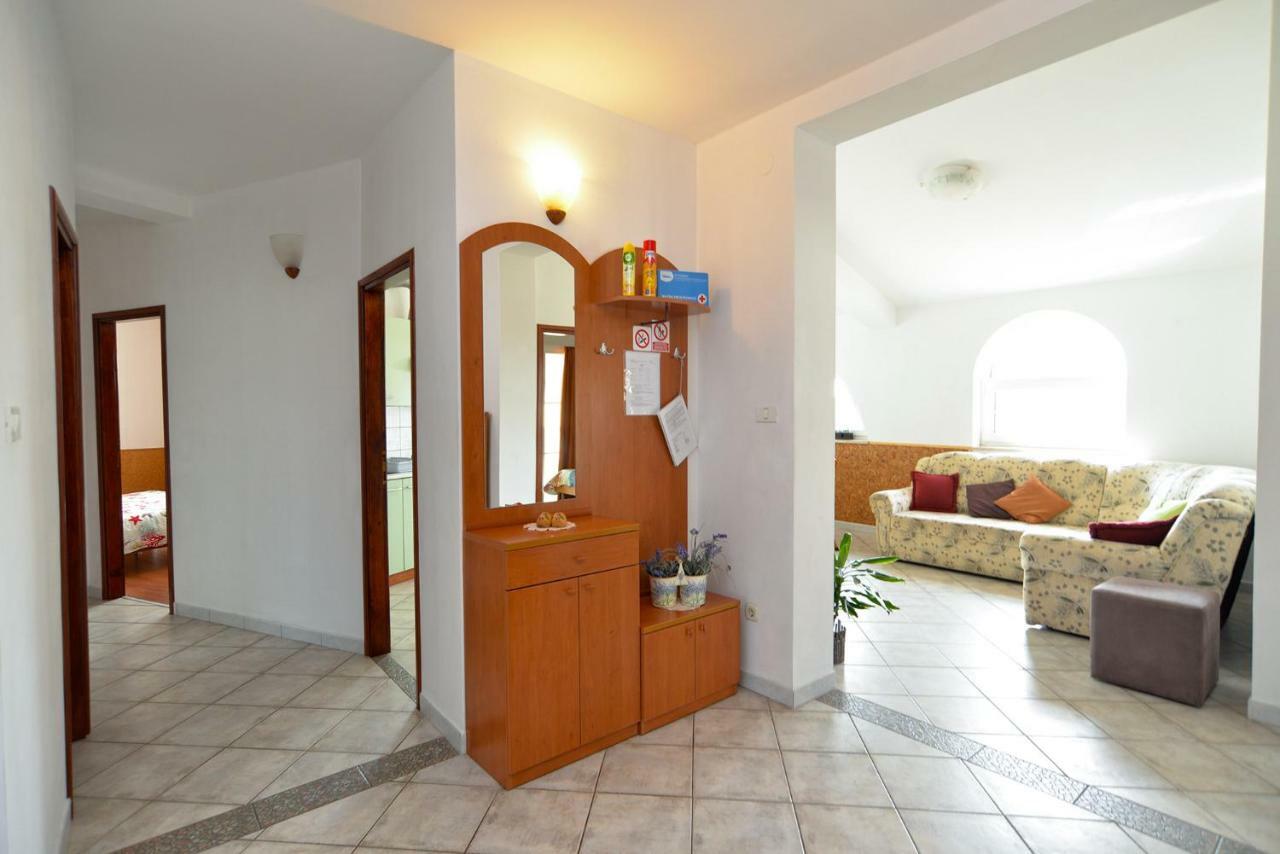 Pool Apartments 624 Πούλα Εξωτερικό φωτογραφία
