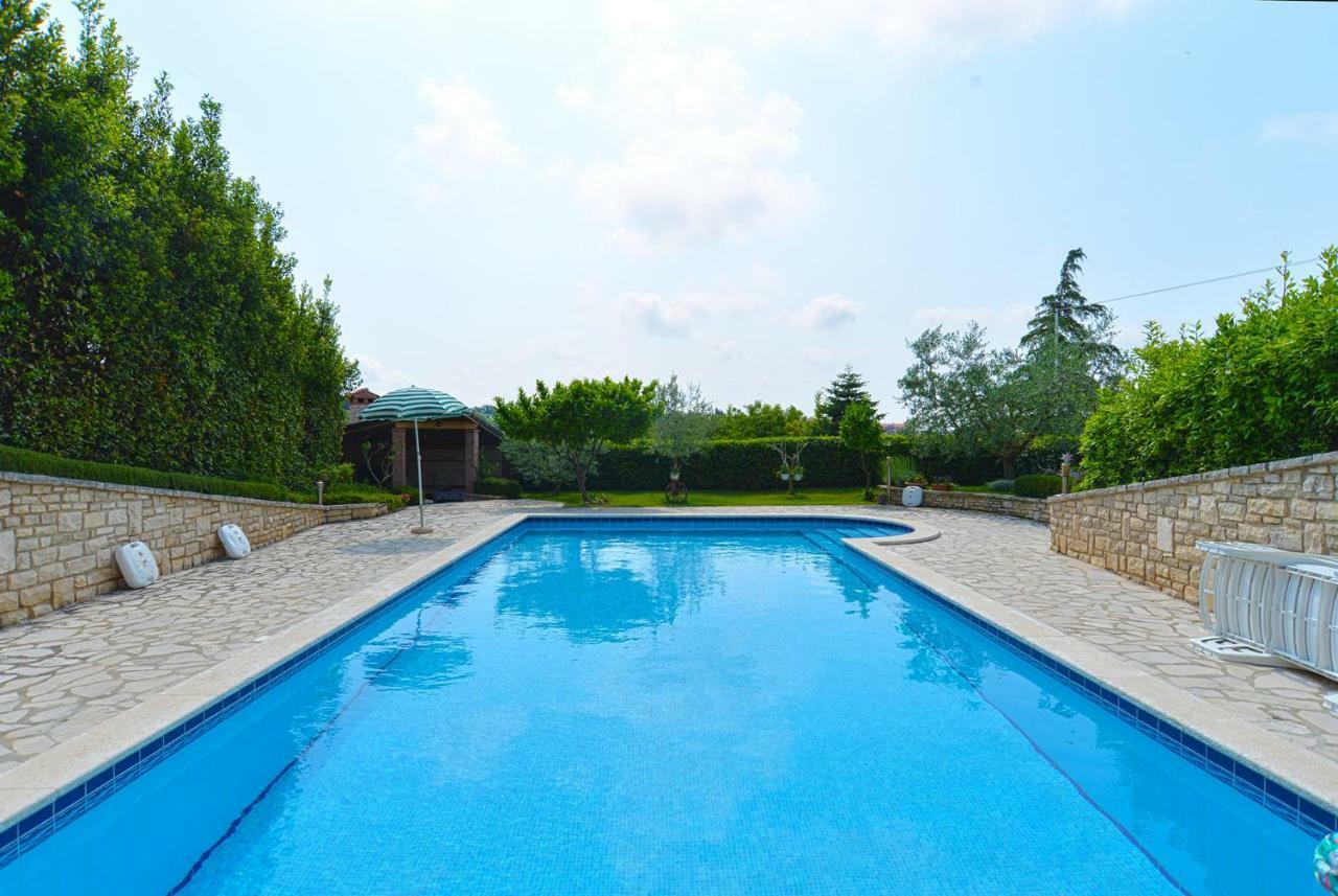 Pool Apartments 624 Πούλα Εξωτερικό φωτογραφία