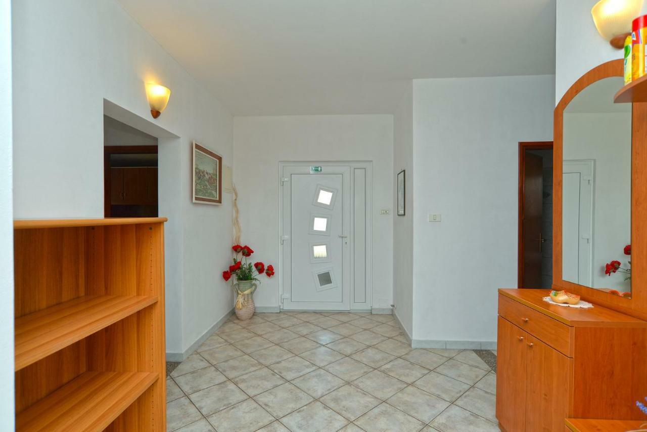 Pool Apartments 624 Πούλα Εξωτερικό φωτογραφία