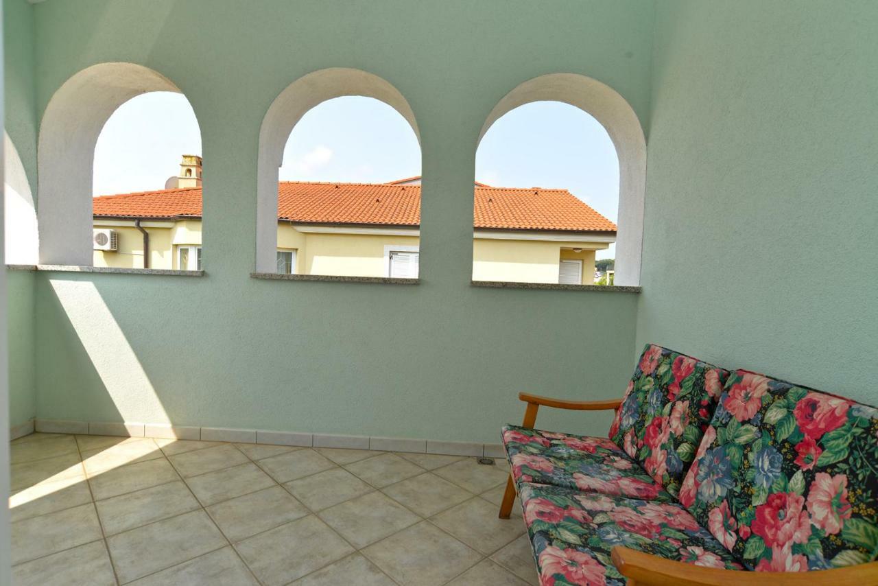 Pool Apartments 624 Πούλα Εξωτερικό φωτογραφία