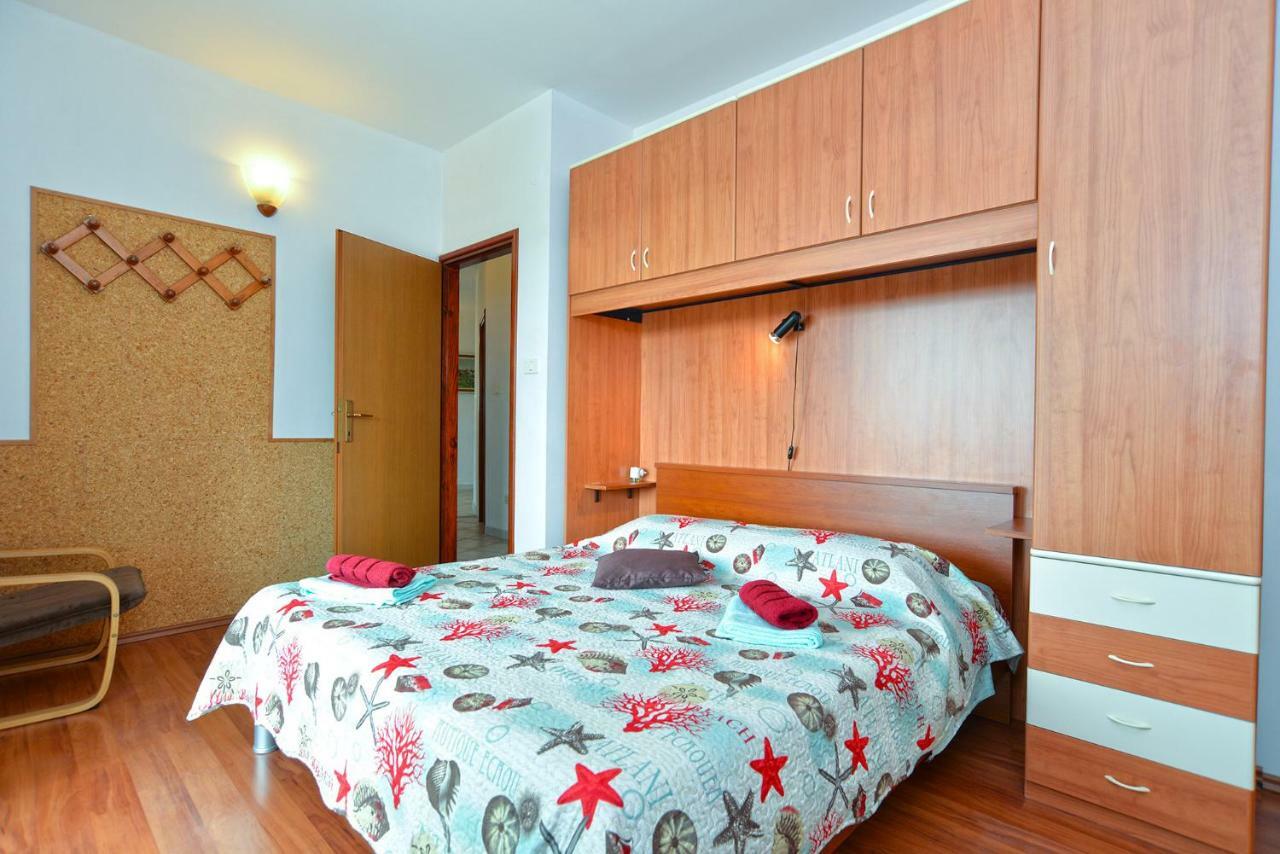 Pool Apartments 624 Πούλα Εξωτερικό φωτογραφία