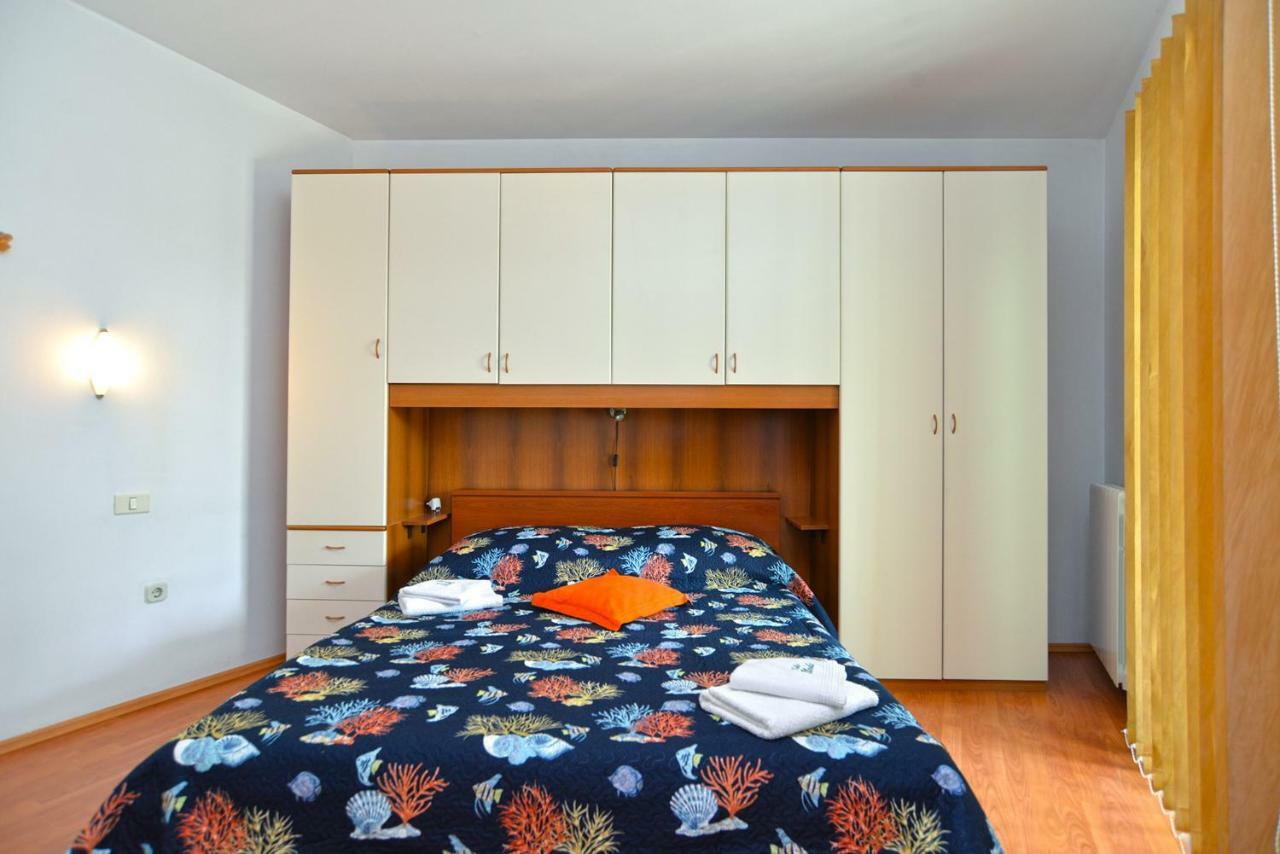 Pool Apartments 624 Πούλα Εξωτερικό φωτογραφία