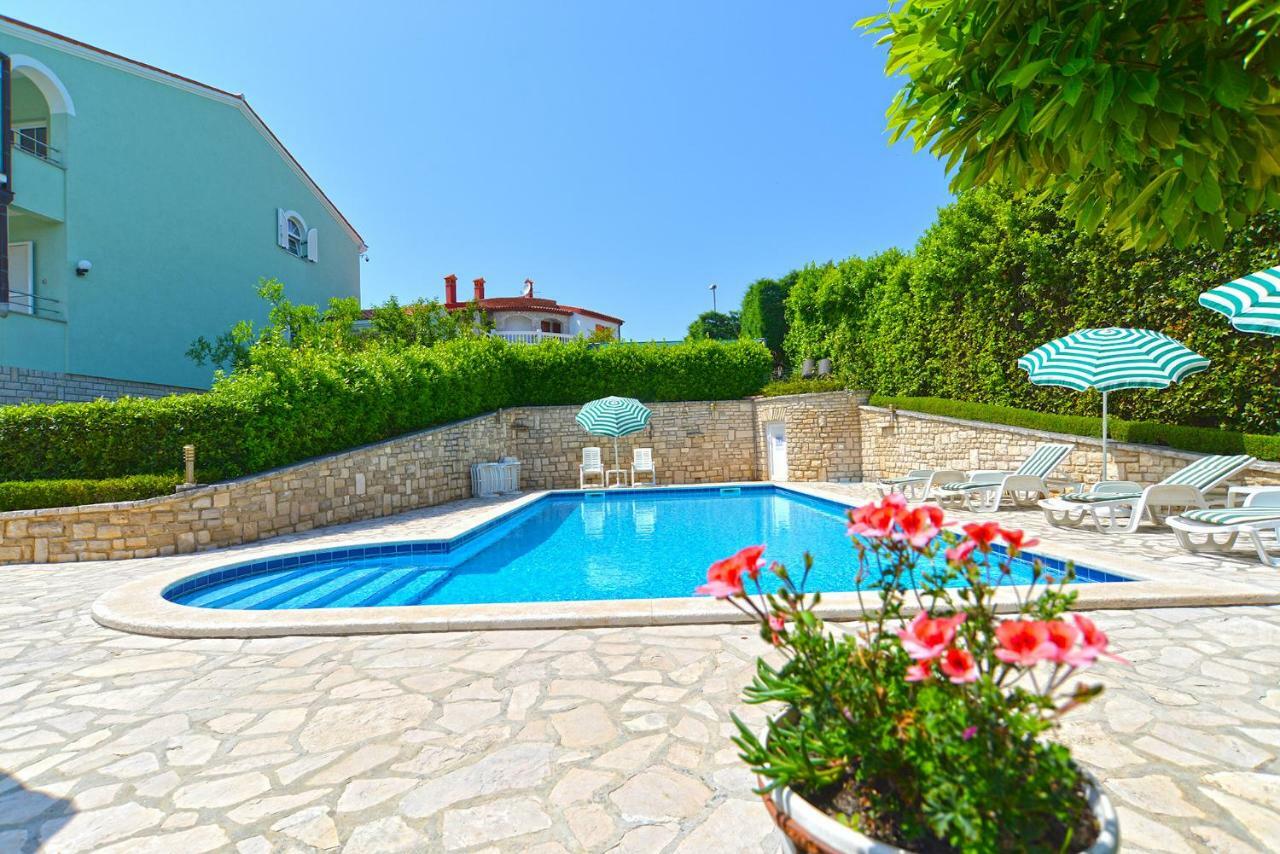 Pool Apartments 624 Πούλα Εξωτερικό φωτογραφία